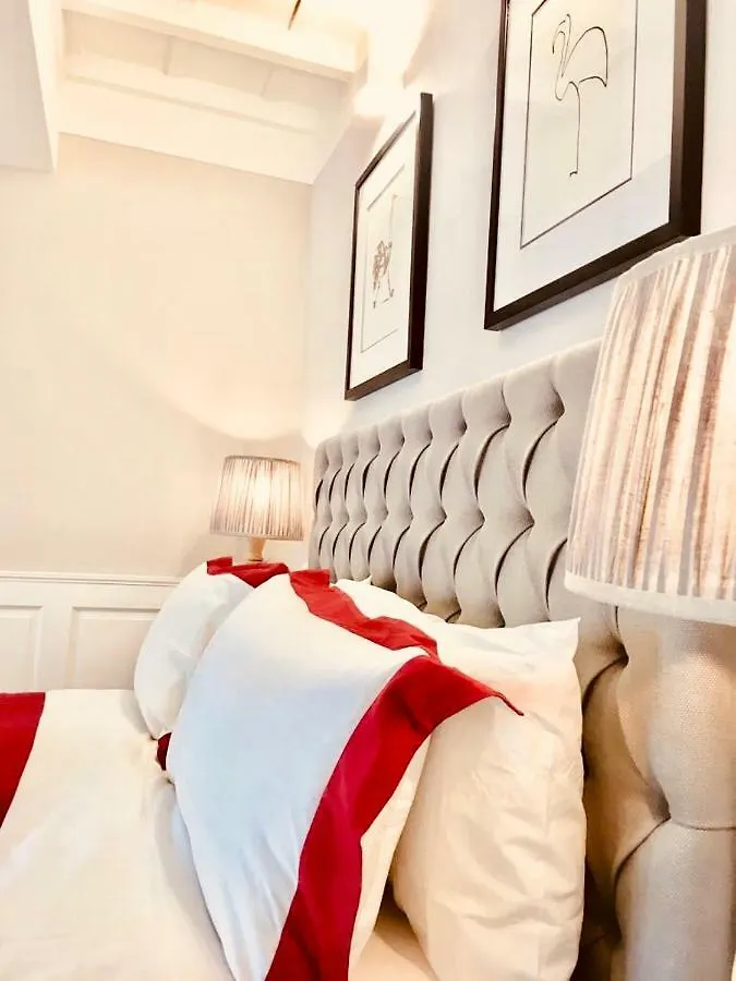Booking Florence Apartment